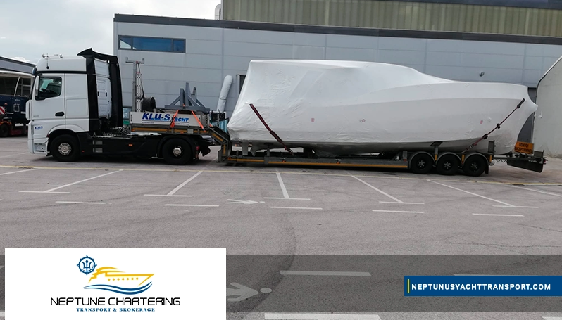 Greenline 48 and Greenline 39 - 01